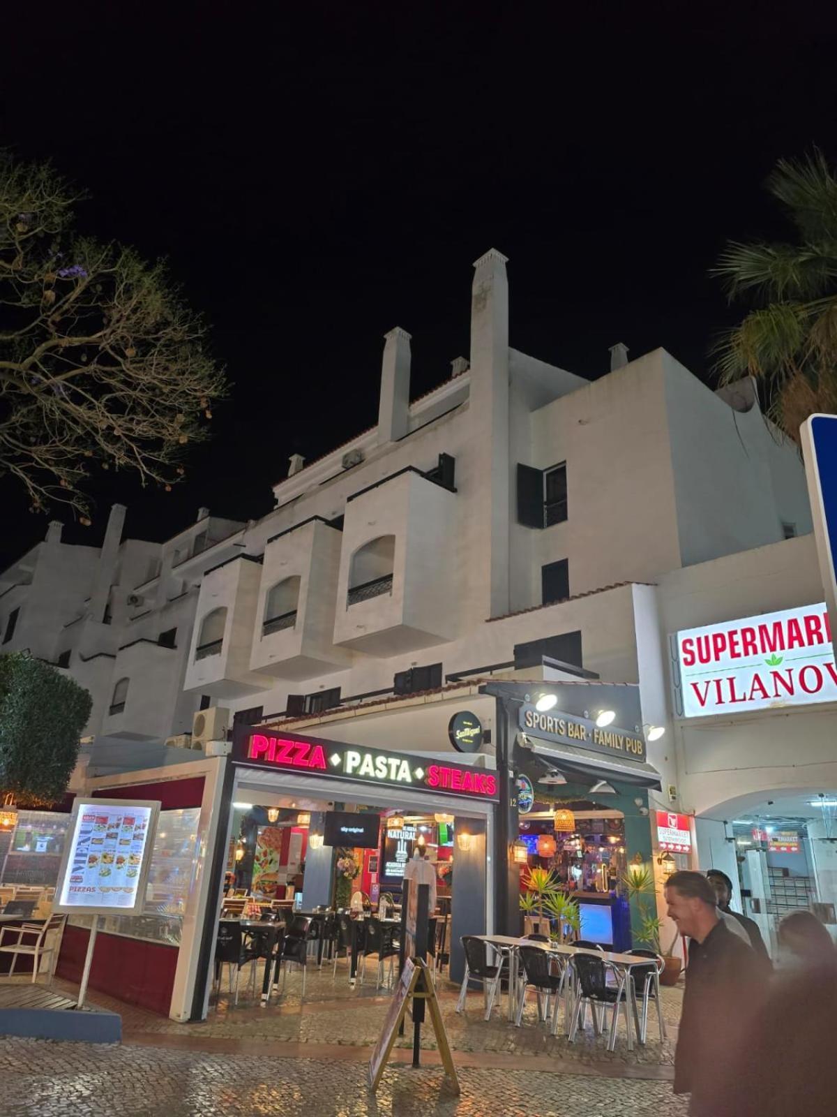 Studio Rua Dos Bares Em Albufeira Exterior photo